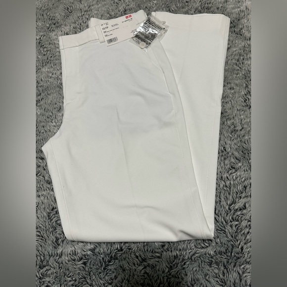 Uniqlo Smart Ankle Pants - Picture 3 of 4